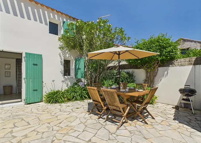 Clement - 400 M - Coeur Village *