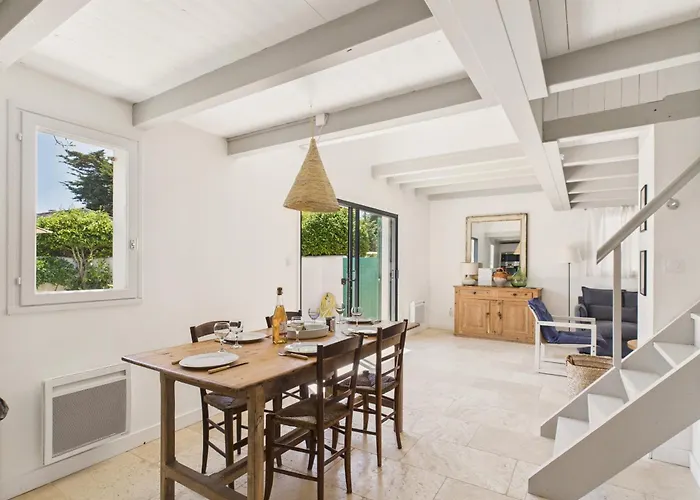 Clement - 400 M - Coeur Village Feriehus